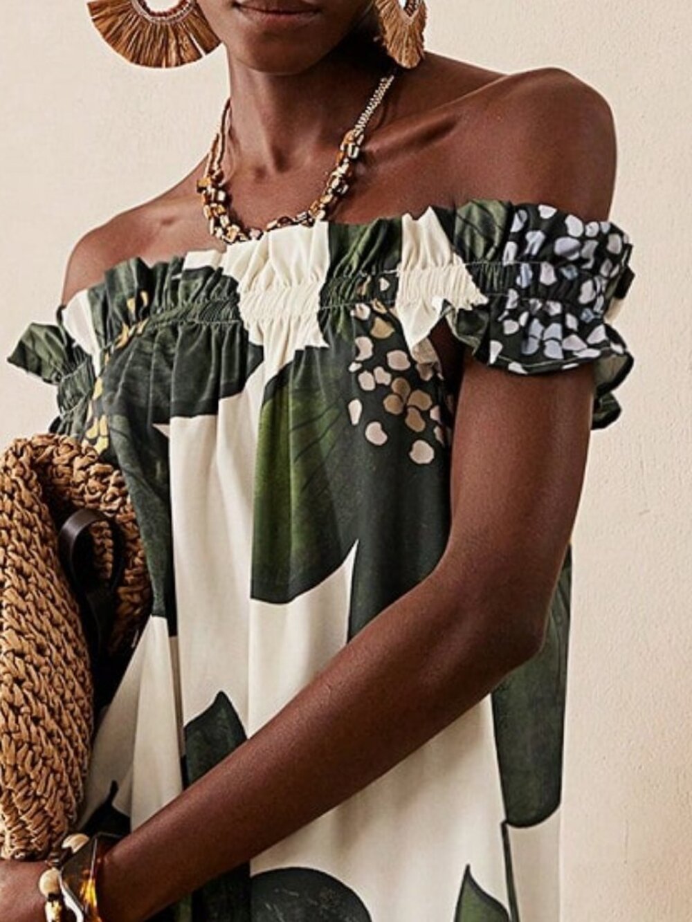 Multicolor Boho Women's Floral Print Off-Shoulder maxi Dress - Picture 6 of 7